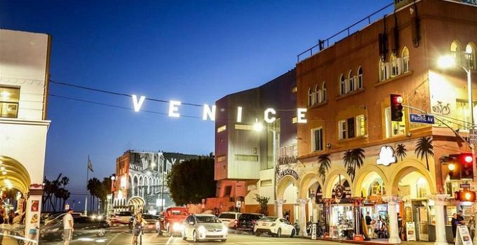 20 Hotels Closer To Venice Beach